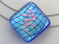 Large Warp Kehlkopfchakra Pendant