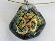 Tio Warp Crown Chakra Pendant